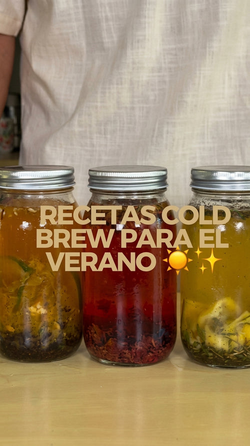 ¿Sabías que también se pueden hacer tés e infusiones COLD BREW? 🫶🏼☀️🌿🌱